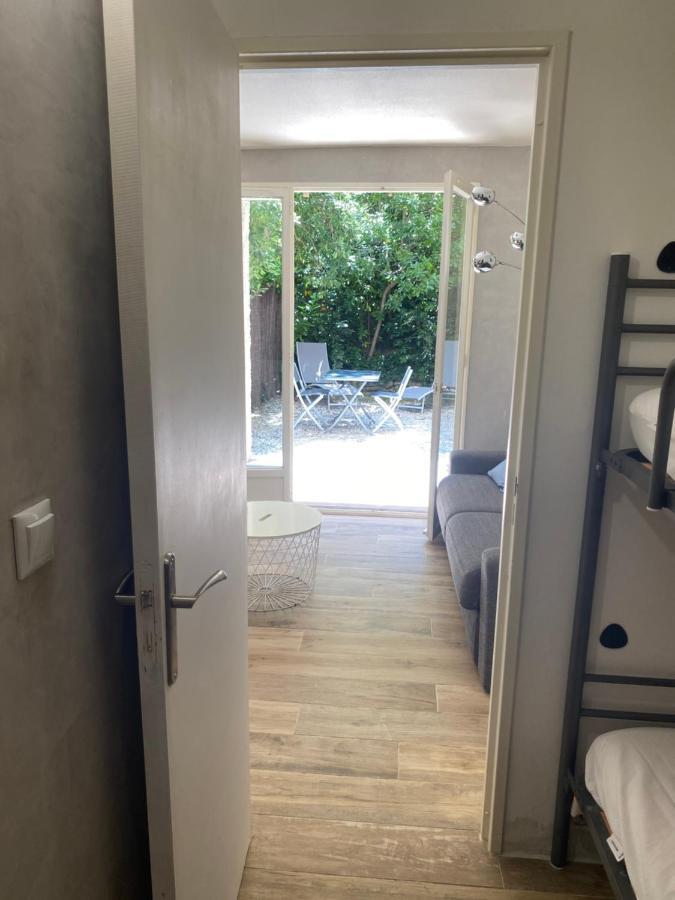 Little Garden Saint-Cyr-sur-Mer Exterior foto